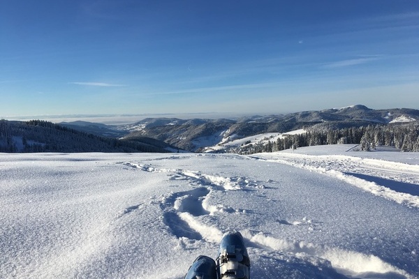 Tiefschnee und Weitblick