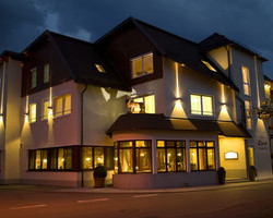 Landgasthof L�wen (Neubulach-Oberhaugstett)